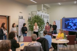 Praca arteterapeutyczna inspirowana zjawiskiem bioluminescencji jako sposób wsparcia pacjenta onkologicznego, Jola Jastrząb