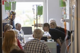 Świetliste organizmy, Jola Jastrząb